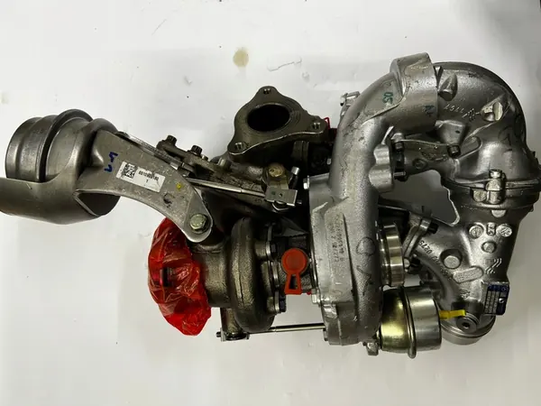 Mercedes C-W205 2.2CDi Turbo A6510901586 image 10