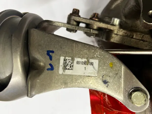 Mercedes C-W205 2.2CDi Turbo A6510901586 image 2