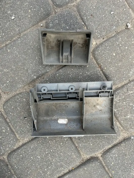 Cinzeiro Fiat Cinquecento OEM 181654280 - Usado image 2