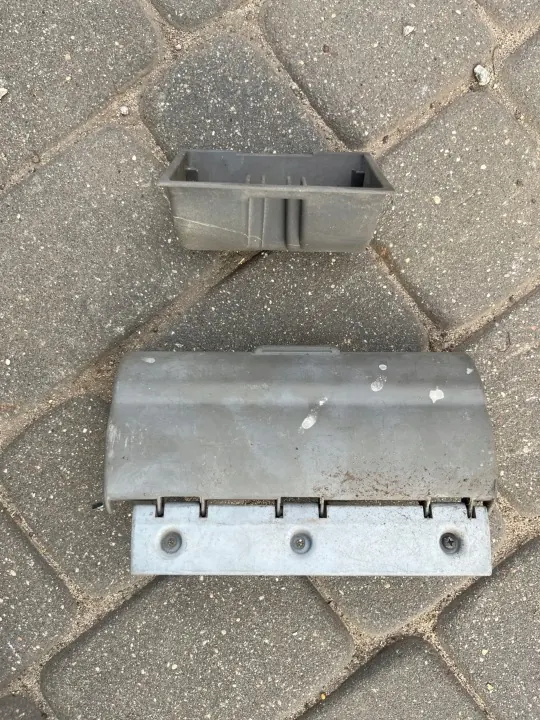 Cinzeiro Fiat Cinquecento OEM 181654280 - Usado image 7