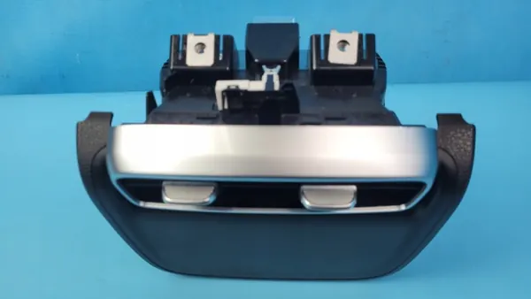 Mercedes EQE 350+ middenconsole ventilatierooster A2978303700 image 4