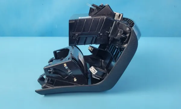 Mercedes EQE 350+ middenconsole ventilatierooster A2978303700 image 6