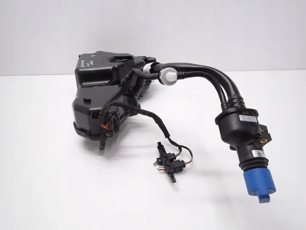 AdBlue-Tank Pumpe OEM 5Q0131969E Gebraucht image 3