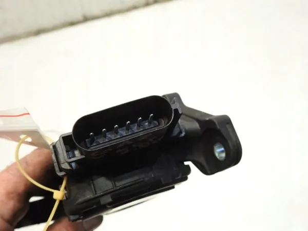 Gaspedal-Potentiometer Volvo V60 2.0 D3 OEM 31329061 image 3
