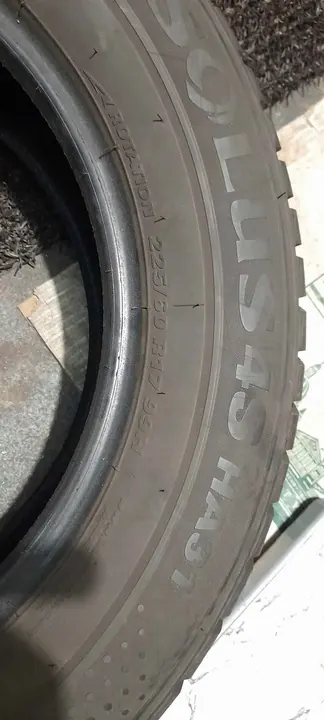 Pneu Kumho Solus HA31 225/60R17 para todas as estações image 3