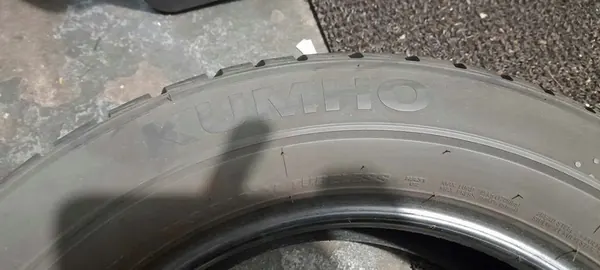 Pneu Kumho Solus HA31 225/60R17 para todas as estações image 5