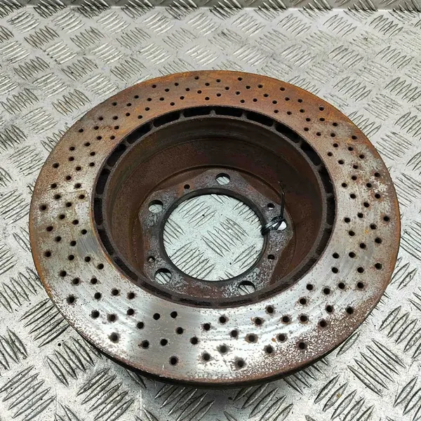 Achterste remschijf Porsche 911 996/997.1 C2/C4 image 4