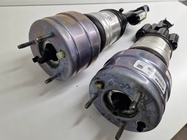 AMMORTIZZATORE MERCEDES C238 E53 AMG 4x4 A2383208501 image 7