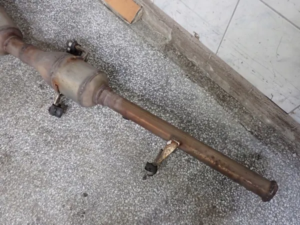 DPF-suodatin OEM 82504720 Renault Trafic III:lle image 6