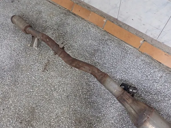 DPF-suodatin OEM 82504720 Renault Trafic III:lle image 8