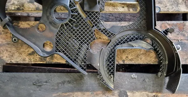 Volkswagen OE 03L109145B kamremskåpa image 2