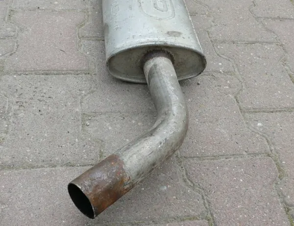 OEM TŁUMIK ŚRODKOWY VW T4 2.4 D 78KM AAB Silencieux Central image 4