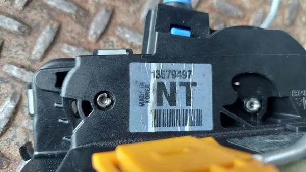 2019 Buick Encore I Türschloss vorne 13579497 image 2