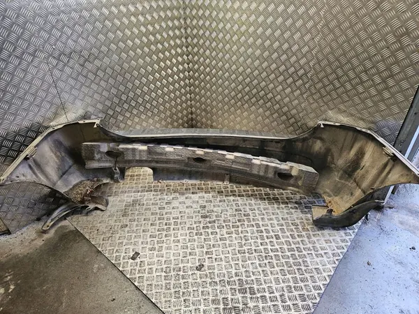 Parachoques trasero KIA Sportage 2006 image 2