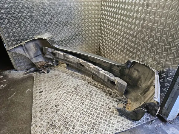 Parachoques trasero KIA Sportage 2006 image 3