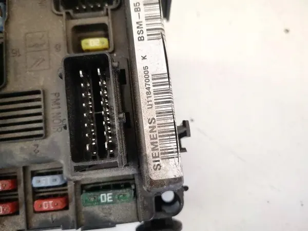 Caixa de fusíveis Citroen Berlingo 2007 1.6L 9650618280 image 2