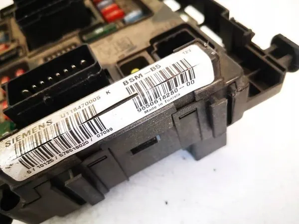 Caixa de fusíveis Citroen Berlingo 2007 1.6L 9650618280 image 3