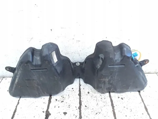 BMW 6 F13 640d Brandstoftank OEM 7225002 - Gebruikt image 5