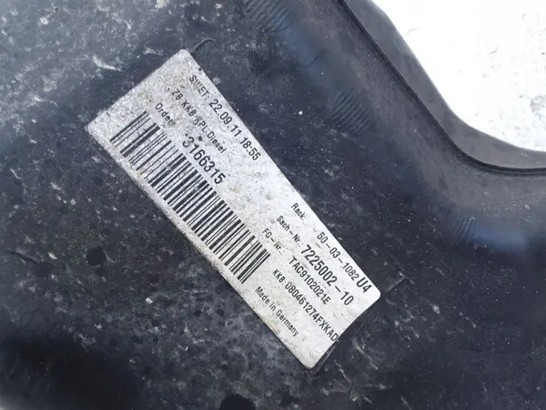 BMW 6 F13 640d Brandstoftank OEM 7225002 - Gebruikt image 6