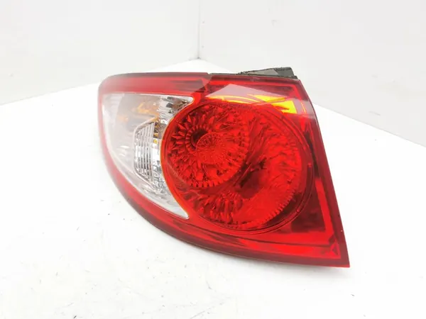 Luz trasera izquierda Hyundai Santa Fe 2007 image 8