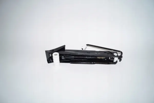 Gato Audi A6 OEM 4G0011031L - Estado Usado image 3