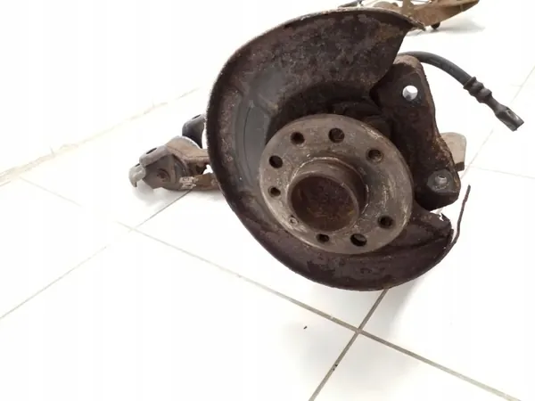 Opel Zafira B Hinterachsträger OEM 13128334 - Gebraucht image 5