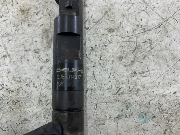 INYECTOR RENAULT MEGANE 1.5 DCI 8200049876 image 5