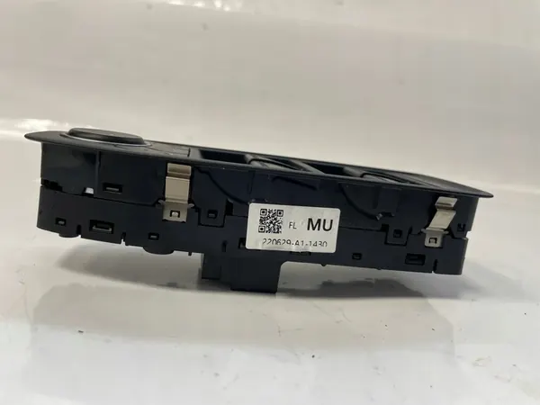 LINKER VORDERER FENSTER-SCHALTER RENAULT ARKANA 254102693R image 7