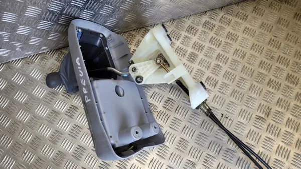 Toyota Previa Schalthebel OEM 5881028300 - Oben image 9