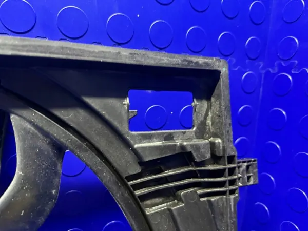 Kühlerlüftergehäuse OEM 5W121203P für Audi A3 8Y image 10