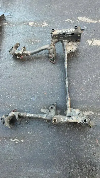 Renfort transversal avant OEM 4G0399315L Audi A7 Sportback image 2