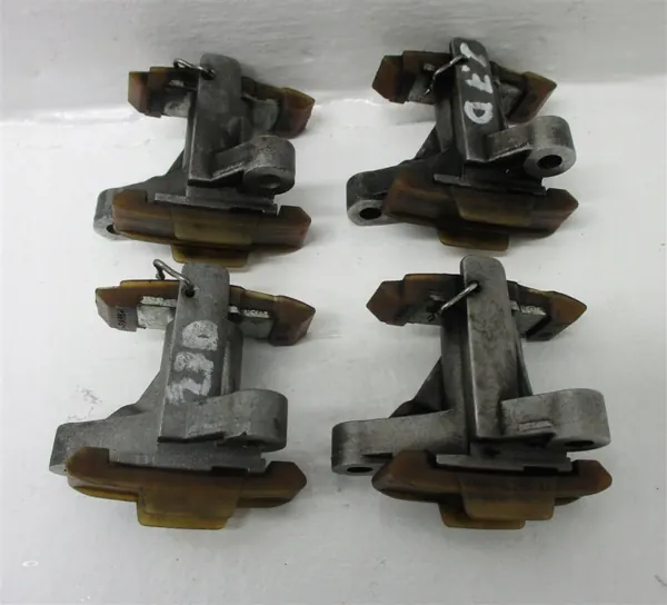 Kiristimen Liukulaakeri OEM 4R8Q-6L266-AA Land Roverille image 5