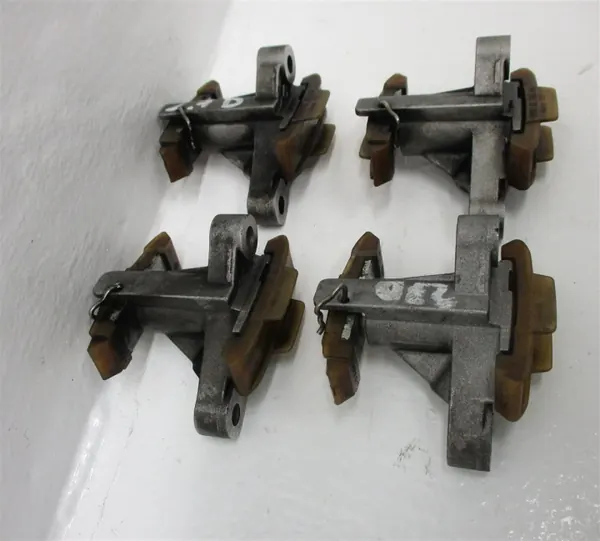 Kiristimen Liukulaakeri OEM 4R8Q-6L266-AA Land Roverille image 6