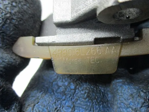 Kiristimen Liukulaakeri OEM 4R8Q-6L266-AA Land Roverille image 9
