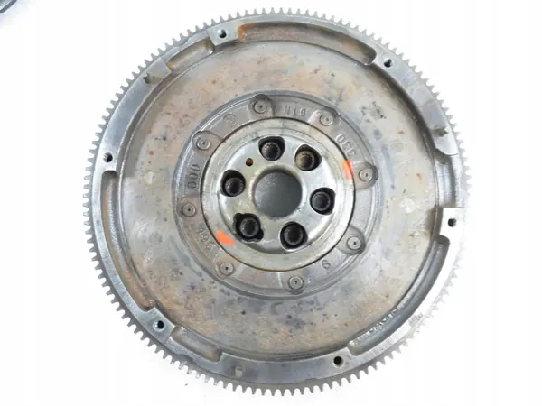 Sachs kaksimassainen vauhtipyörä image 10