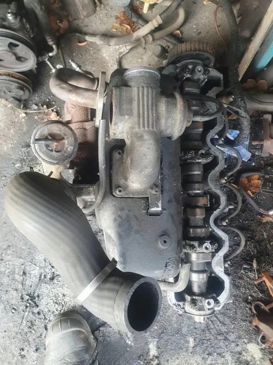 OEM 074103373G Ruiskutus pää VW T4 2.5 TDI:lle image 10