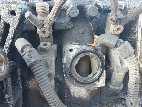OEM 074103373G Ruiskutus pää VW T4 2.5 TDI:lle image 8