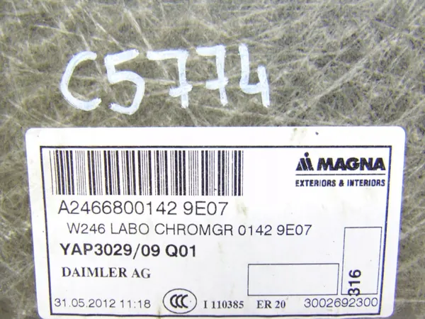 Alfombrilla de maletero Mercedes Clase B W246 OEM A2466800142 image 6
