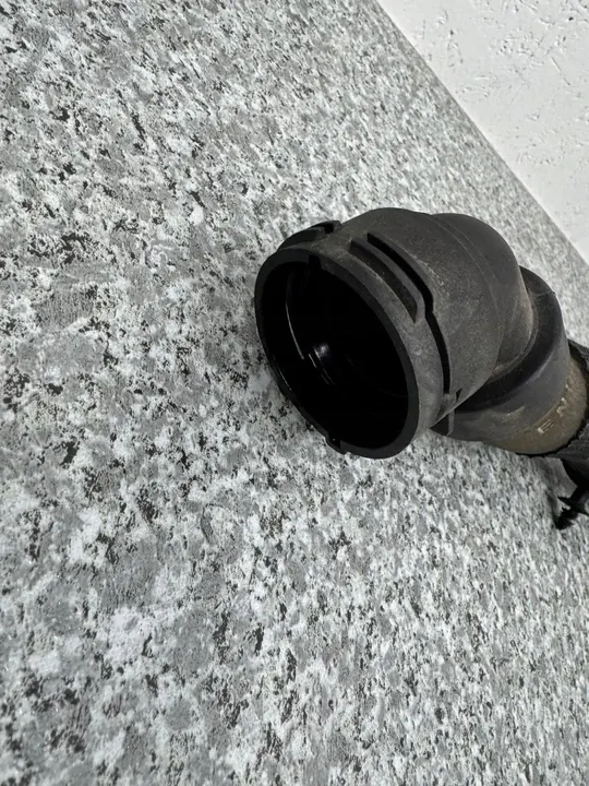 Waterkoelslang Volvo XC60 I 2008-2017 2.4 D image 4