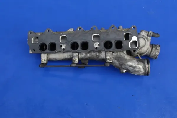 Rechter inlaatspruitstuk Mercedes W221 3.0 CDI OM642 A6420907737 image 5