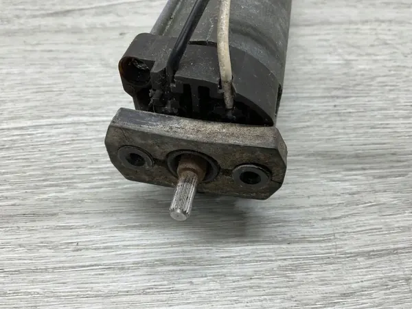 Stolsjusteringsmotor OEM 1298208642 Mercedes SL R129 image 7