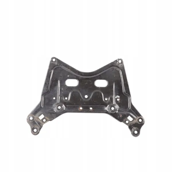 Mercedes Moottorisuojus OEM A2076260111 Etuosa image 6