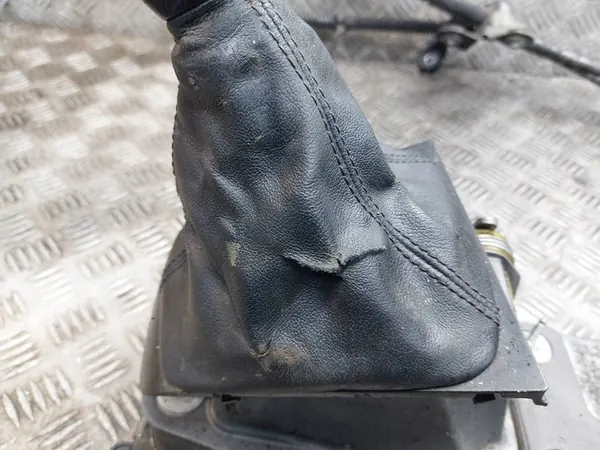 Vaihteiston Vaihtokahva + Kaapelit Skoda Octavia II 2.0 TDI image 3