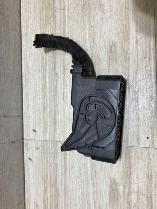 Plug Bomba ABS BMW OEM 9267278 - Usado image 2