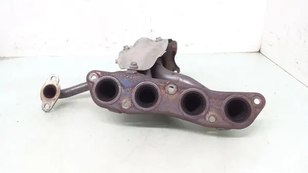 Collecteur d'échappement Toyota Auris E180 OEM ARA125362 image 2