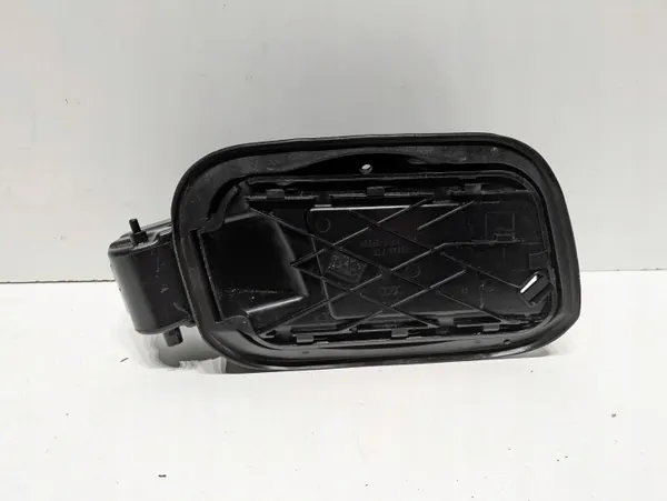 Audi Q8 RSQ8 bränslelucka OEM 4M8809906 - Begagnad image 2