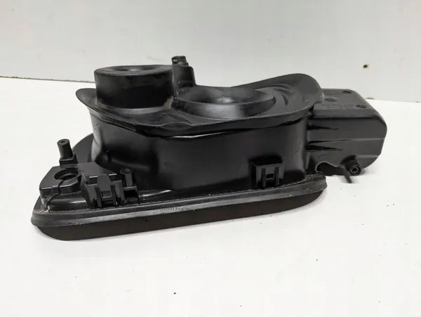 Audi Q8 RSQ8 bränslelucka OEM 4M8809906 - Begagnad image 4
