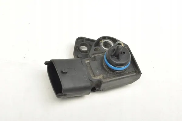 Capteur Pression Carburant Volvo V50 2.4 OEM 30756098 image 3