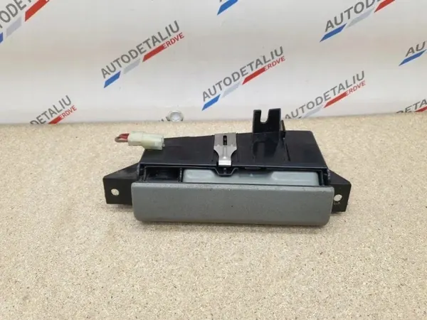 Cenicero BMW 5 E34 OEM 1928941 - Estado usado image 2
