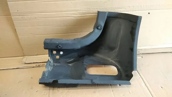 MERCEDES SPRINTER W906 Rear Right Lower Pillar A9066305200 image 3